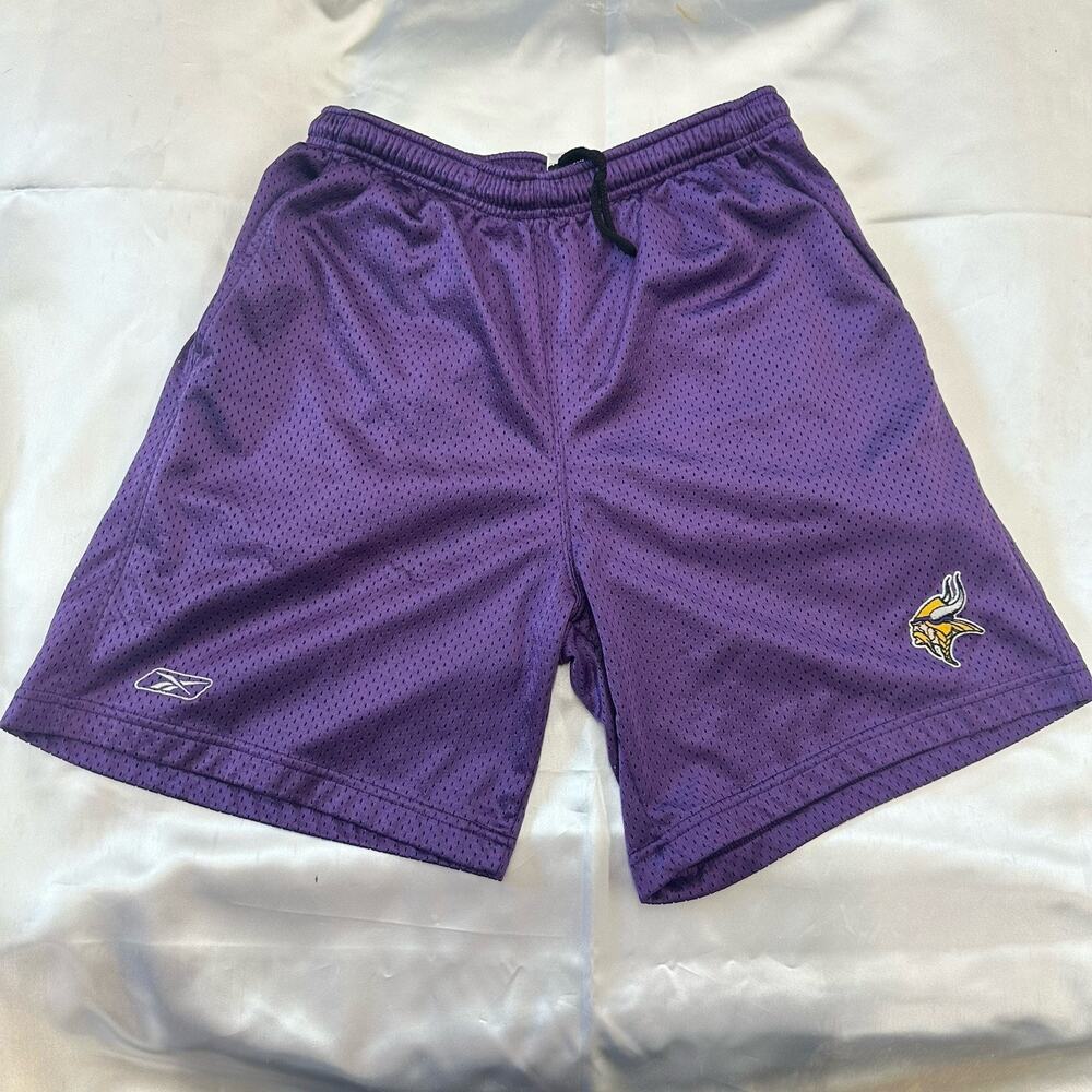 Vintage Minnesota Vikings NFL Shorts Reebok Onfield Mens Purple Mesh Y2K Size M